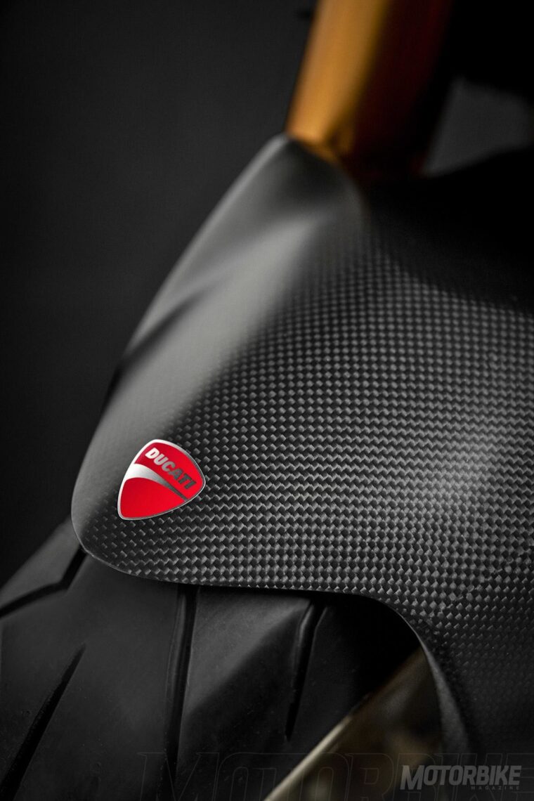 Ducati-Monster-1200-25-Anniversario-2018-24