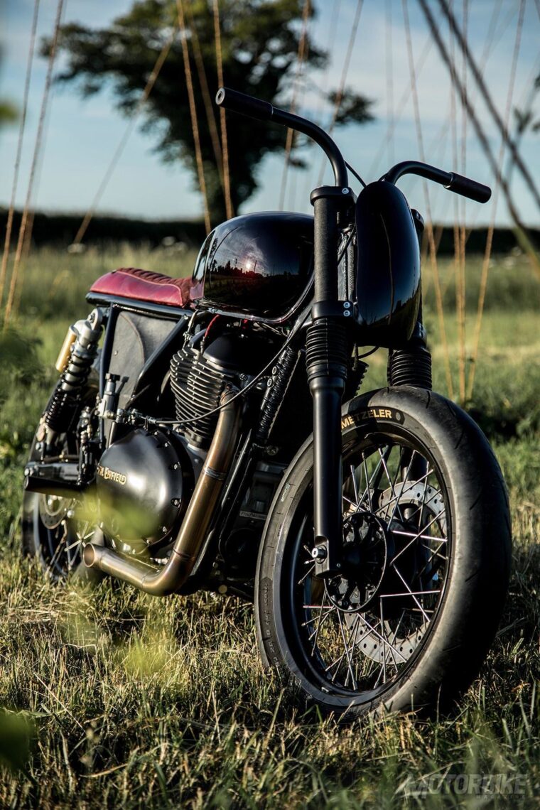 Royal Enfield muestra tres motos personalizadas en Wheels and Waves 4 royal enfield 650 3
