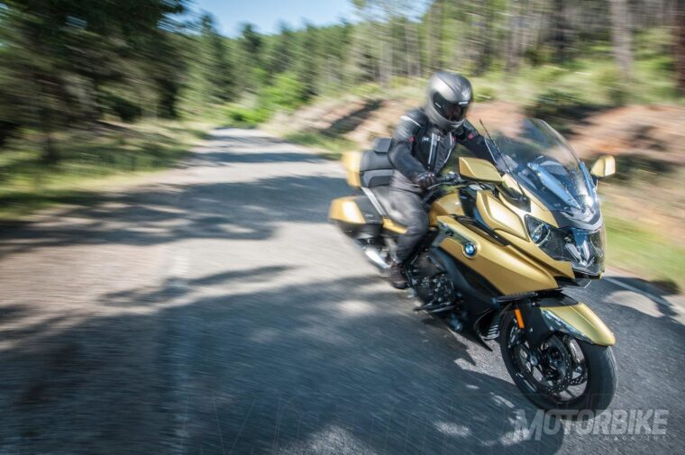 BMW-K-1600-GA-2018-Grand-America-pruebaMBK19