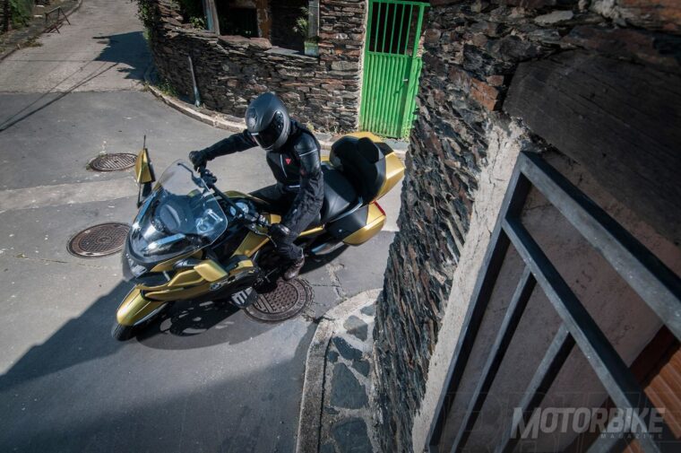 BMW-K-1600-GA-2018-Grand-America-pruebaMBK38