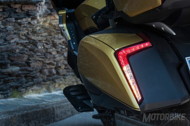 BMW-K-1600-GA-2018-Grand-America-pruebaMBK53