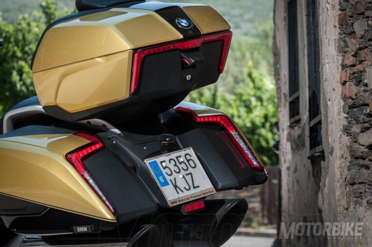 BMW-K-1600-GA-2018-Grand-America-pruebaMBK54