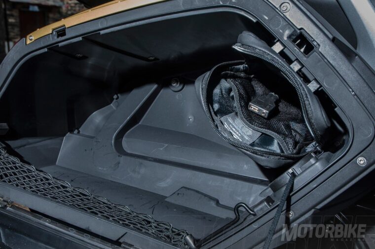 BMW-K-1600-GA-2018-Grand-America-pruebaMBK57