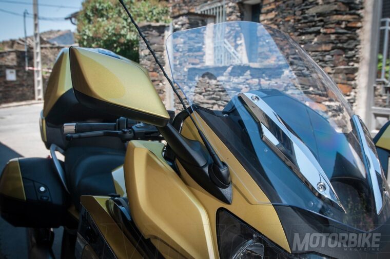 BMW-K-1600-GA-2018-Grand-America-pruebaMBK65