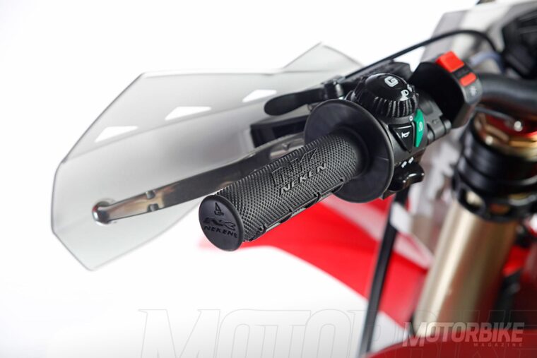 GasGas-EC-200-2019-03