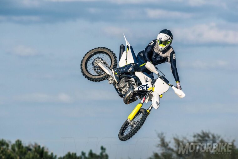 Husqvarna-FC-250-2019-07