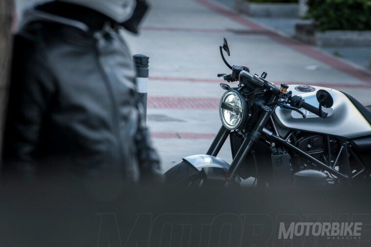 Husqvarna-Vitpilen-Supercar-54