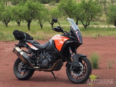 KTM 1290 Super Adventure TKC 70 Artic 2018 08