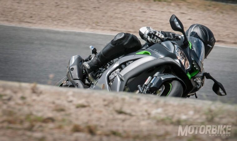 Kawasaki-ZX-10R-SE-2018-pruebaMBK04
