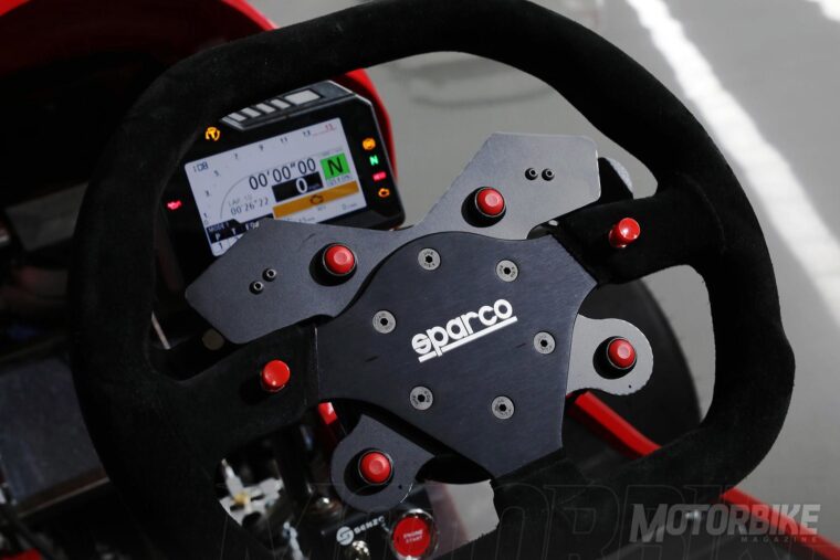 cortacesped-Mean-Mower-V2-Honda-CBR1000RR-SP-04