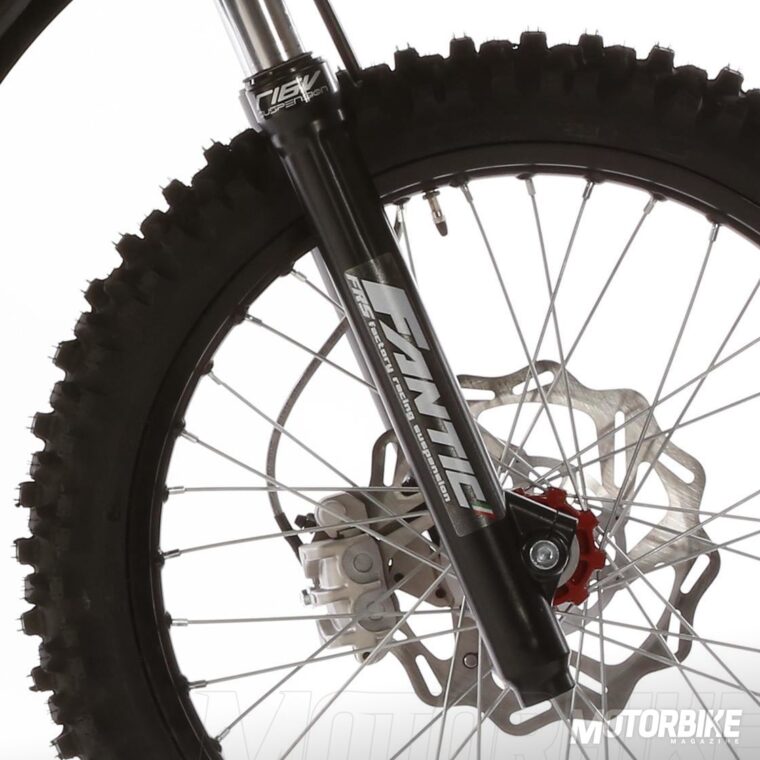 Fantic Enduro 125 Performance 2018 1 Fantic Enduro 125 Performance 2018 03