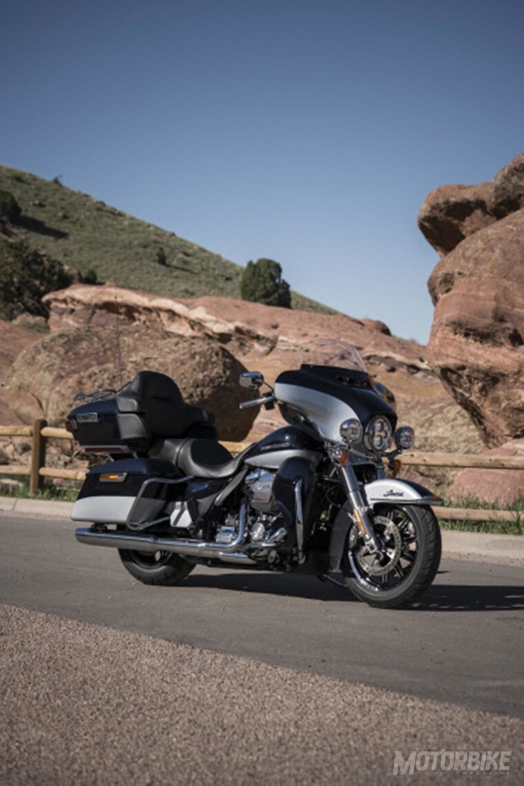 Harley-Davidson-Ultra-Limited-Low-2019-06