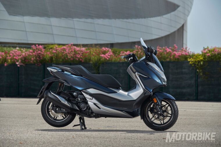Honda-Forza-300-2019-pruebaMBK12