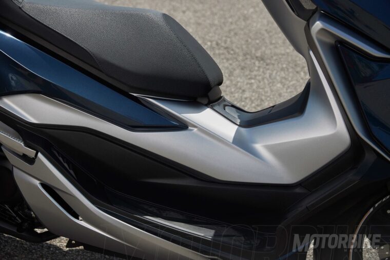 Honda-Forza-300-2019-pruebaMBK28