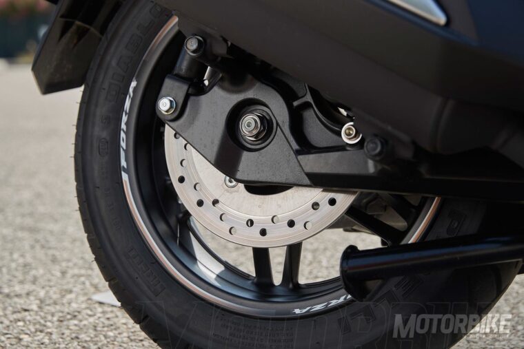 Honda-Forza-300-2019-pruebaMBK31