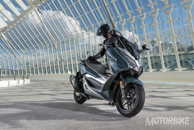 Honda Forza 300 2019 pruebaMBK37