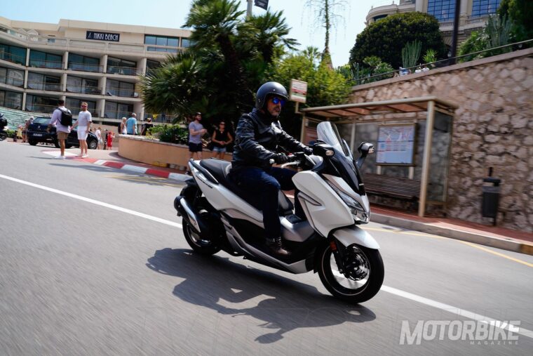 Honda-Forza-300-2019-pruebaMBK65