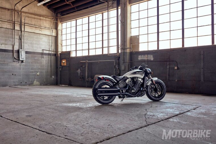 Indian-Scout-Bobber-2019-02