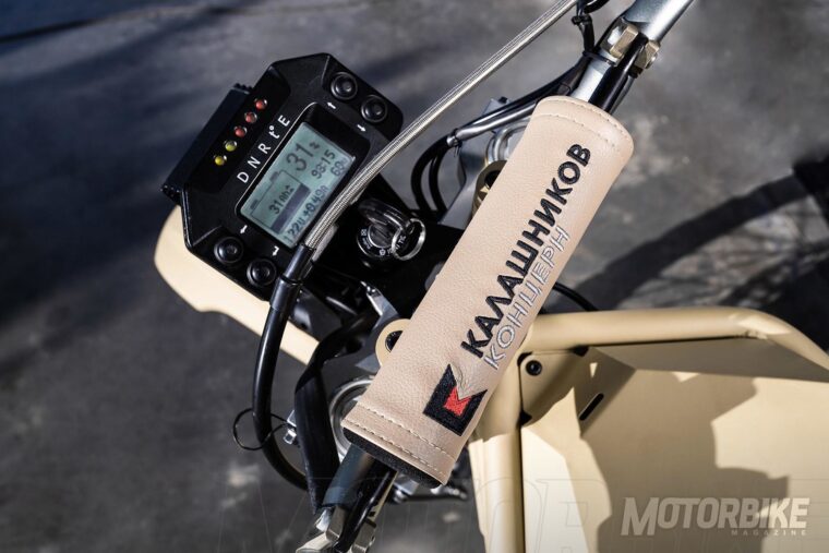 Kalashnikov-SM-1-IZH-02