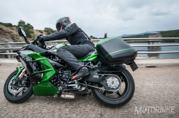 Kawasaki-Ninja-H2-SX-Special-Edition-2018-pruebaMBK01