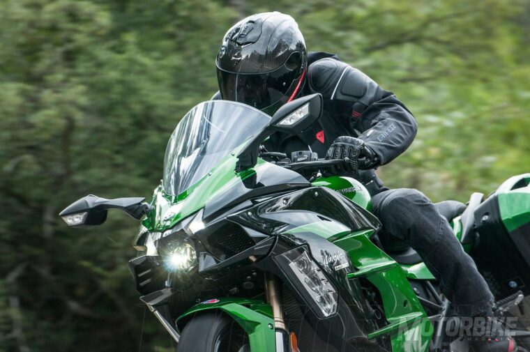 Kawasaki-Ninja-H2-SX-Special-Edition-2018-pruebaMBK10