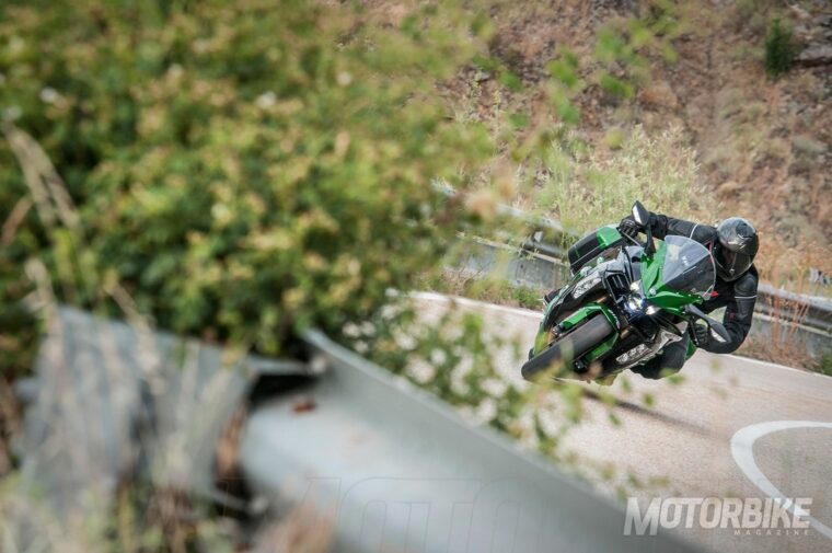 Kawasaki-Ninja-H2-SX-Special-Edition-2018-pruebaMBK28