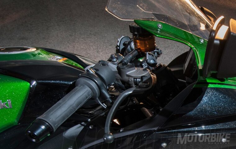 Kawasaki-Ninja-H2-SX-Special-Edition-2018-pruebaMBK40
