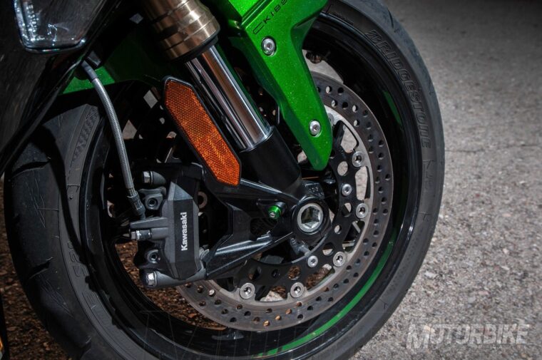 Kawasaki-Ninja-H2-SX-Special-Edition-2018-pruebaMBK46