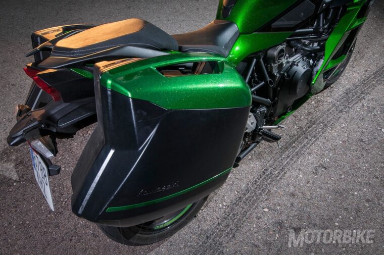 Kawasaki-Ninja-H2-SX-Special-Edition-2018-pruebaMBK47