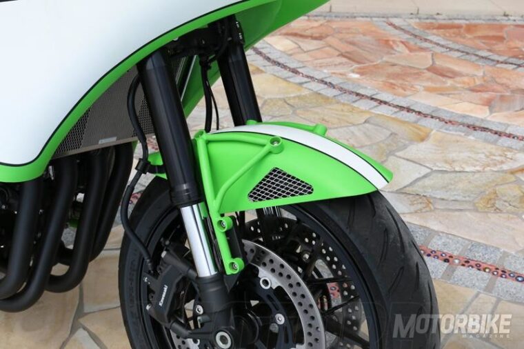 Kawasaki-Z900RS-Monster-Cafe-Racer-4