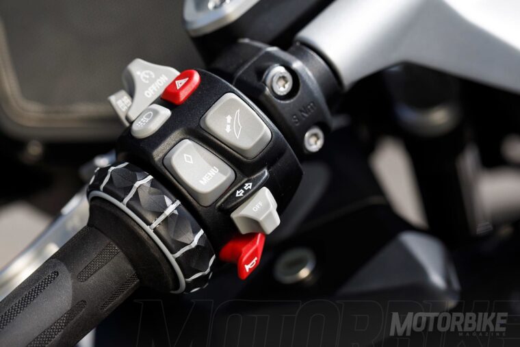 BMW-R-1250-RT-2019-049