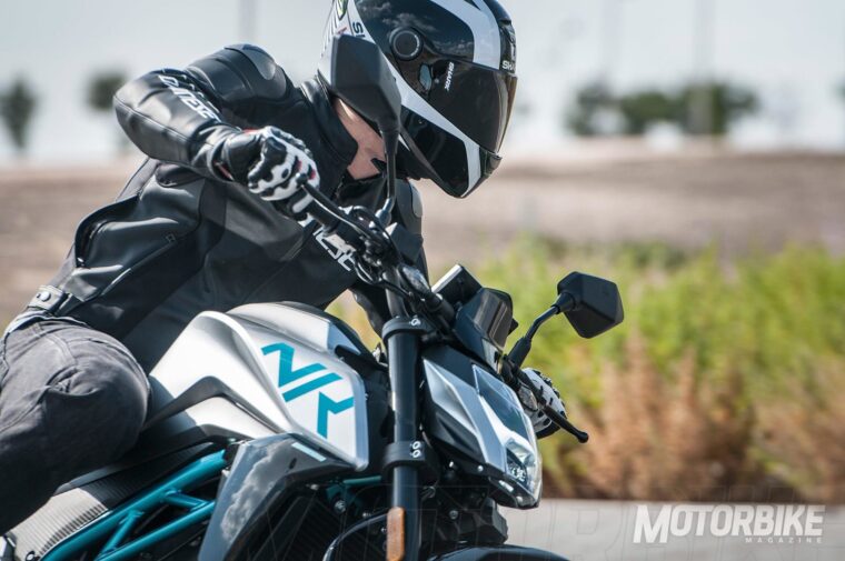 Prueba CFMoto 250 NK 2018: Inicio a la diversión 16 CFMoto 250 NK 2018 pruebaMBK03