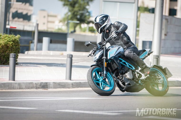 CFMoto-250-NK-2018-pruebaMBK09