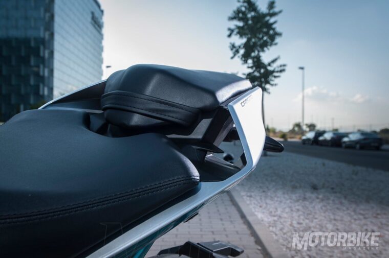 CFMoto-250-NK-2018-pruebaMBK23