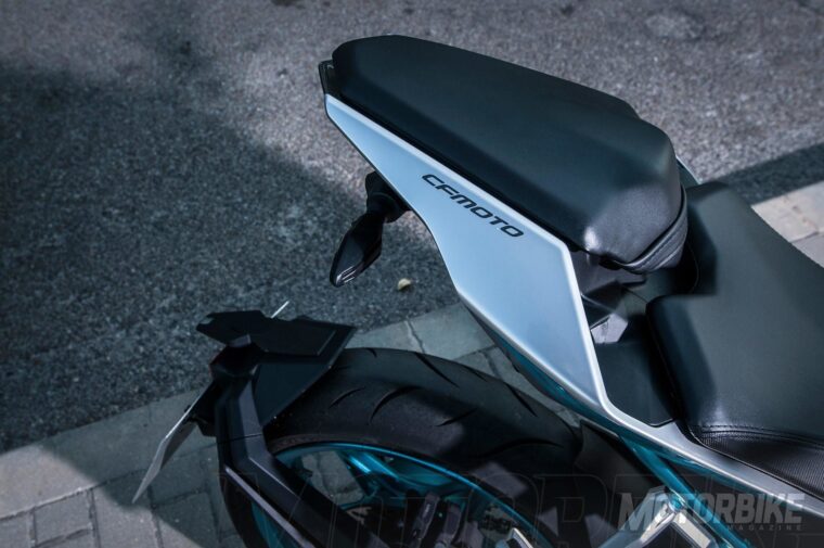 CFMoto-250-NK-2018-pruebaMBK31