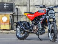 Husqvarna Svartpilen 401 McQueen 9
