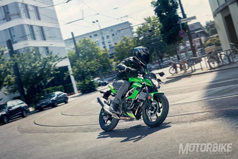 Top10. Las motos 2019 que más deseamos probar 37 Kawasaki Z125 2019 08