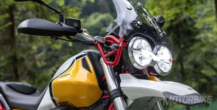 Moto-Guzzi-V85-TT-2019-12