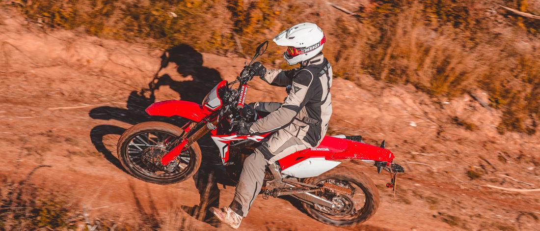 Top 10. Las mejores trail 2019 para el carnet A2 9 Honda CRF450L 2019 pruebaMBK034