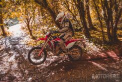 Top 10. Las mejores trail 2019 para el carnet A2 16 Honda CRF450L 2019 pruebaMBK041