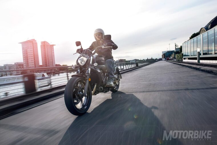 Kawasaki-Vulcan-S-2019-04