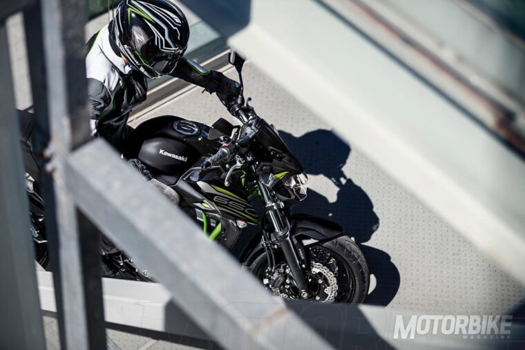 Kawasaki-Z650-2019-25