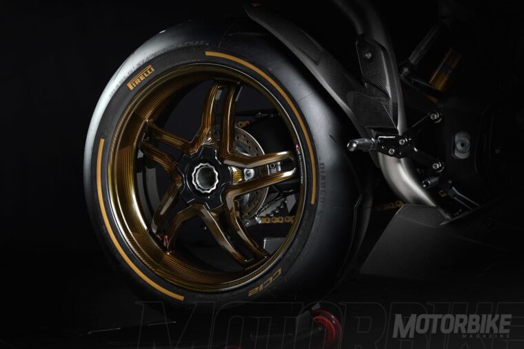 MV-Agusta-F4-Claudio-2019-27