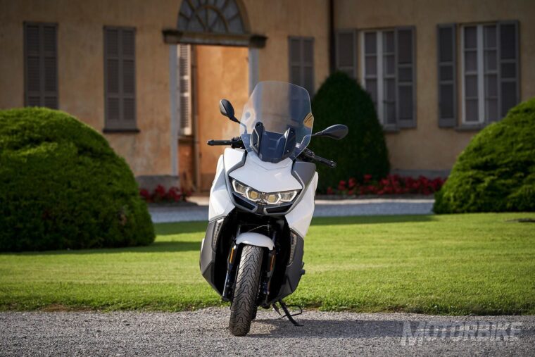 BMW-C-400-GT-2019-1