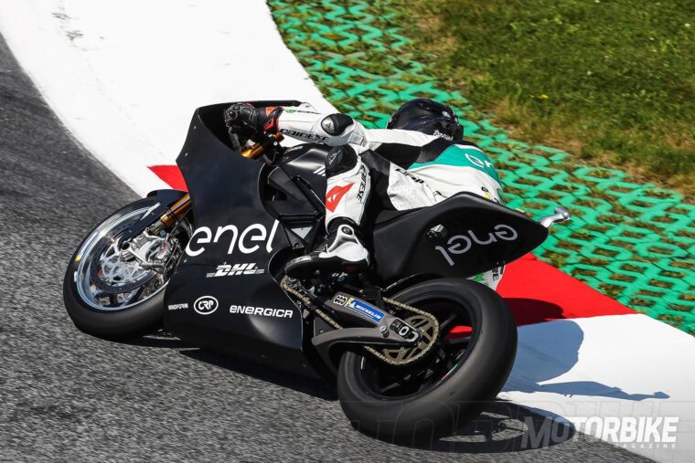 Energica-Ego-Corsa-2019-13