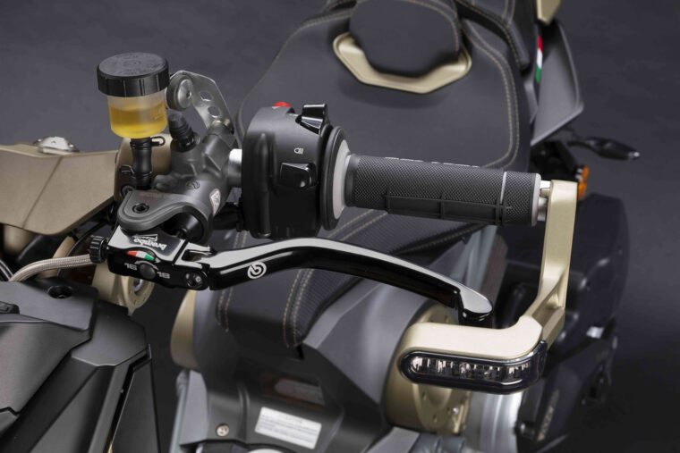 Italjet-Dragster-125-200-2022- - 69