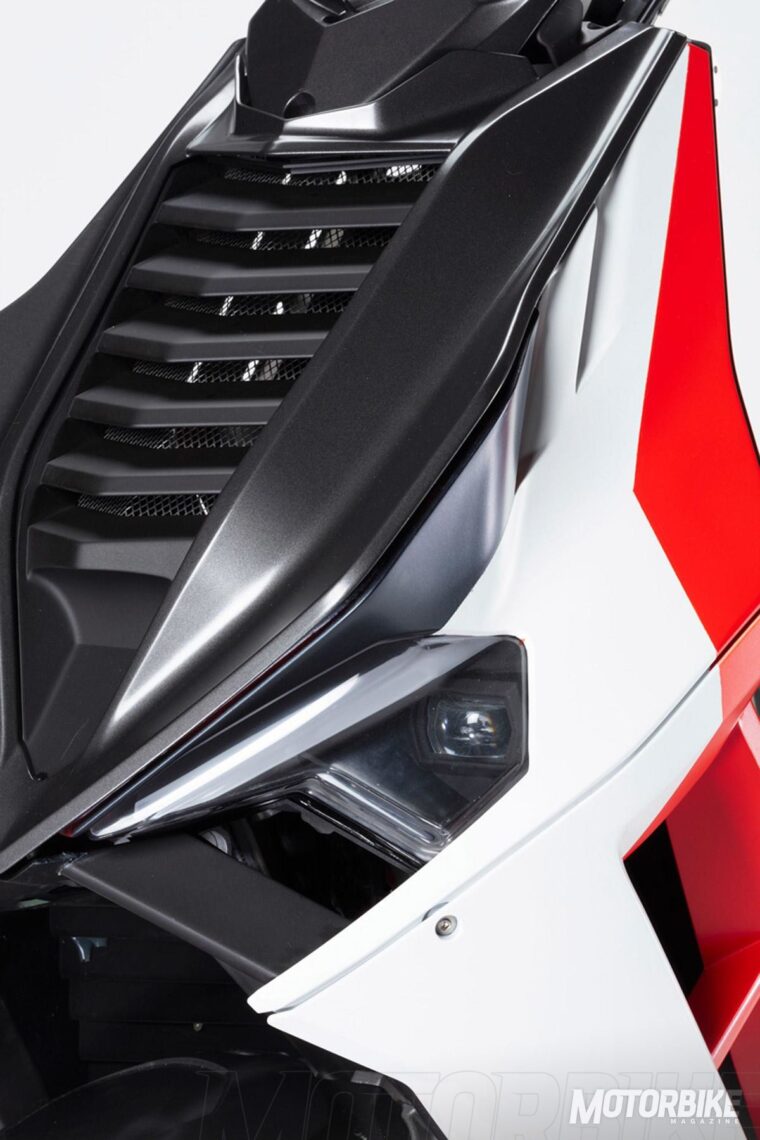 Italjet-Dragster-125-2019-08