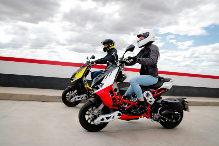 Italjet-Dragster-2022-accion-circuito - 5