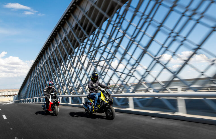 Italjet-Dragster-2022-accion-urbano - 1