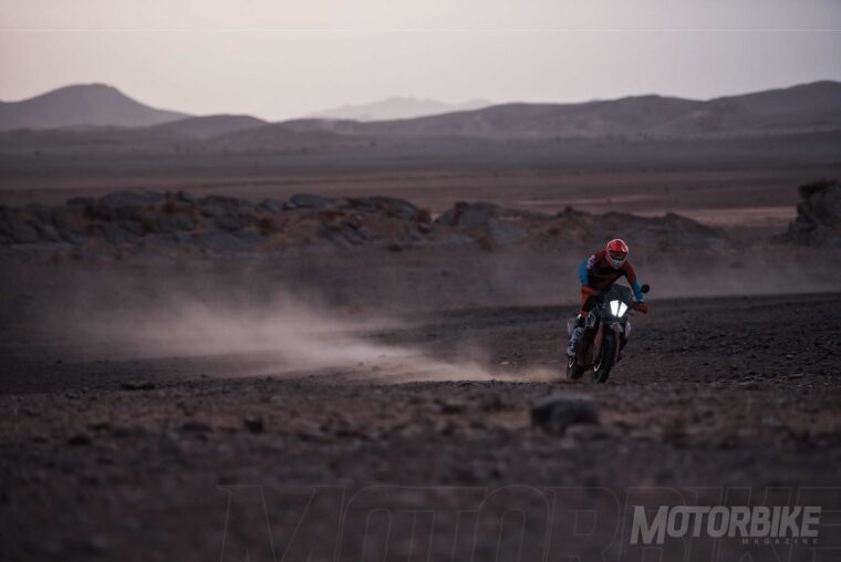 KTM-790-Adventure-R-2019-17